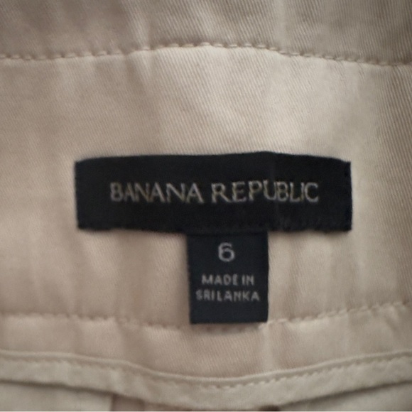 Banana Republic Cruz Pleated Wide-Leg Tan Pants - Size 6 - Picture 7 of 7